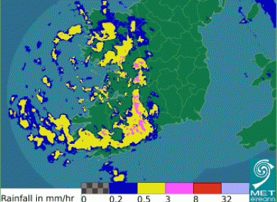 Met Éireann radar image of rainfall over Ireland this morning at 8:45 (note: shows no rain over Donegal and north-west).