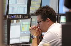 US markets continue nosedive as investors dump shares for bonds