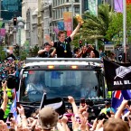 Fans scramble to get a picture of McCaw with the trophy.
(David Davies/PA Wire/Press Association Images)