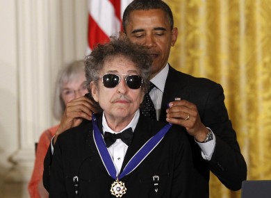 Obama commends Dylan for his contribution to American music