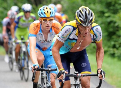 Wiggins, left, and Lance Armstrong.