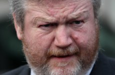 Doctors’ pay must be cut in order to limit working times: Reilly