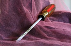 Man with screwdriver in forehead ‘smoked cigarette’, then called help